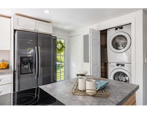 2 Maple Street Reading, MA 01867 - Photo 11 of 30 Gallery Image 11