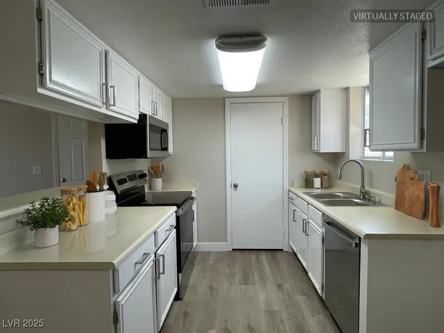 $149,900 | 5385 Shake Court, Unit 203, Las Vegas, NV 89122