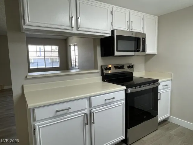 $149,900 | 5385 Shake Court, Unit 203, Las Vegas, NV 89122