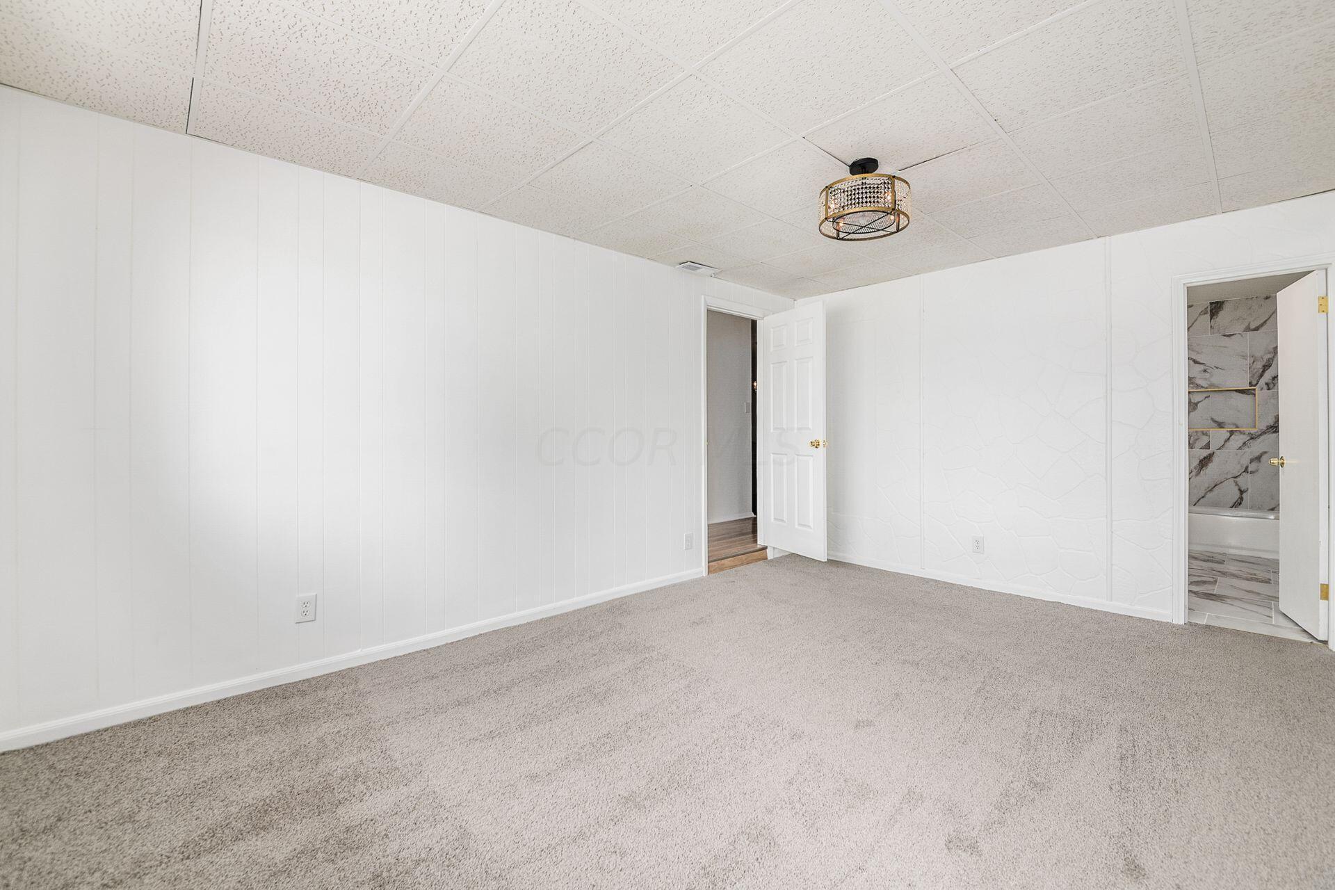 407 Celina Road Columbus, OH 43228 - Photo 34 of 72 028_ Rd Columbus OH 43228 USA