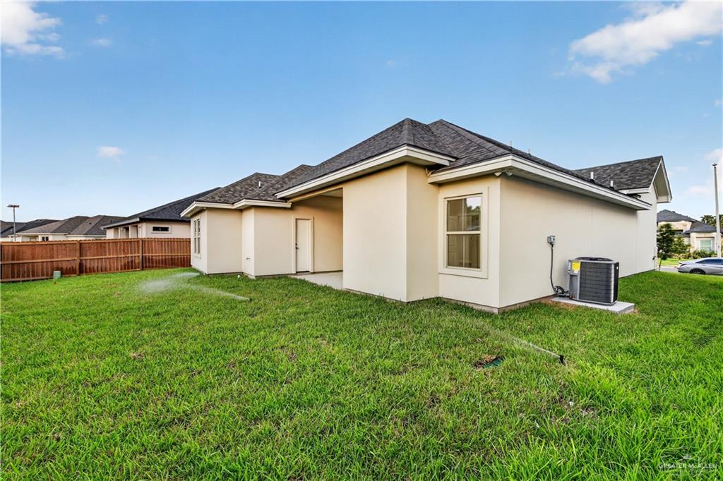 806 La Laguna Road Mission, TX 78572 - Photo 26 of 30