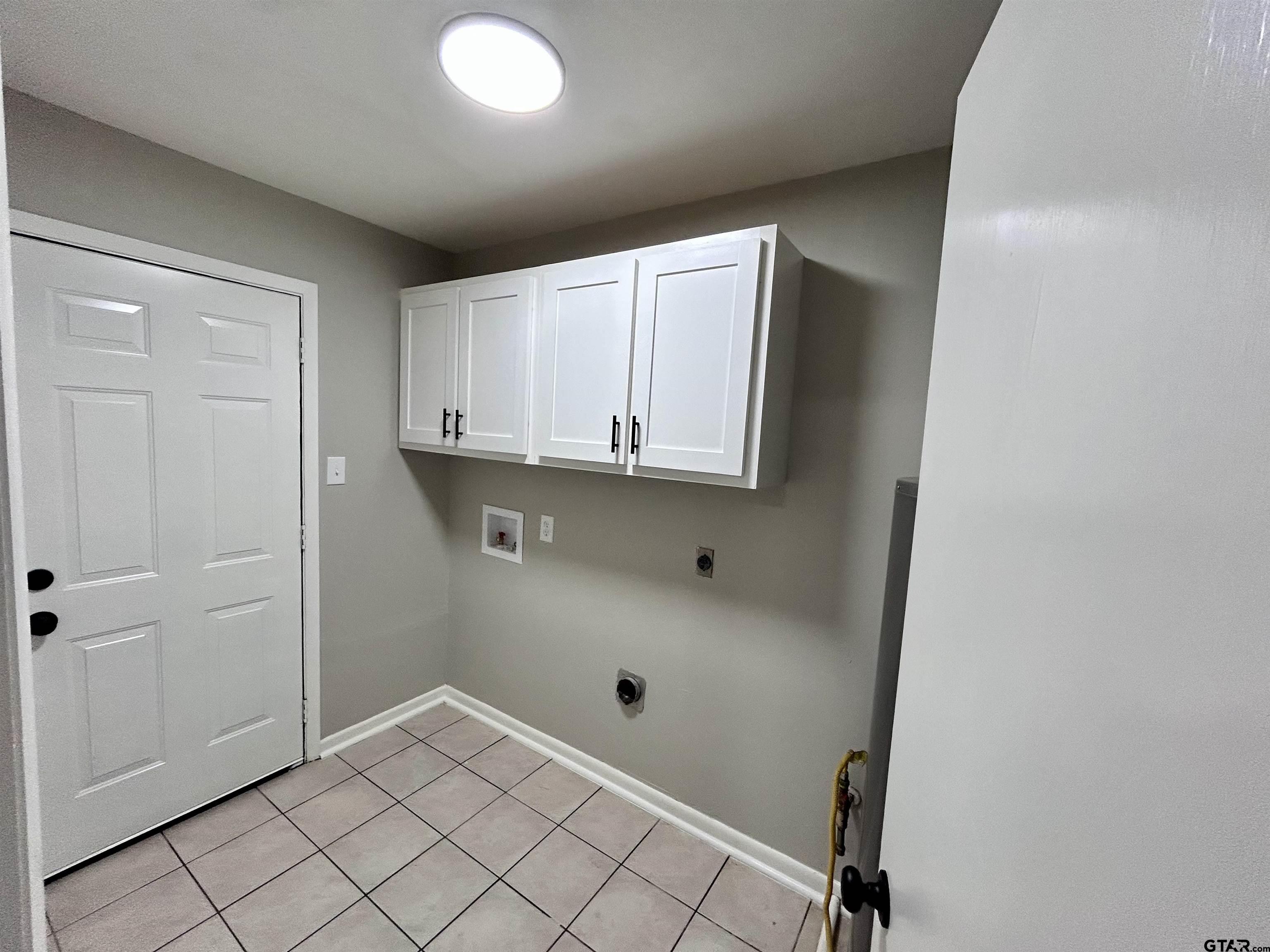 1106 Annette Drive Longview, TX 75604 - Photo 18 of 21 a view of an empty room