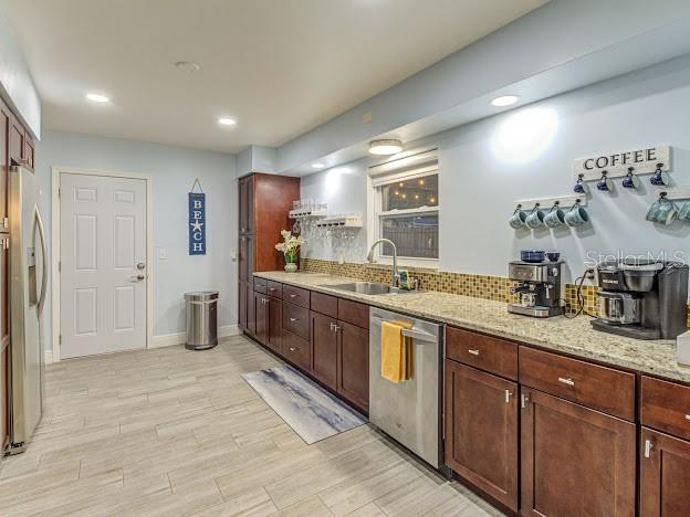 5151 Duhme Road St. Petersburg, FL 33708 - Photo 4 of 55