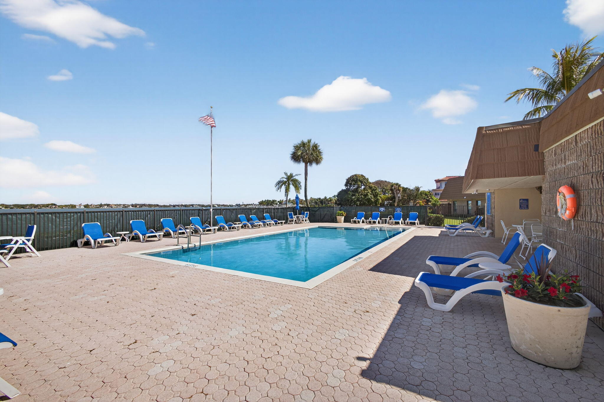 825 Center Street, Unit 9A Jupiter, FL 33458 - Photo 50 of 52 40-web-or-mls-5D1A4219