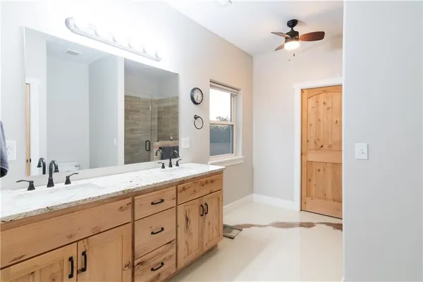 $785,000 | 34536 West 231st Street, Edgerton, KS 66021