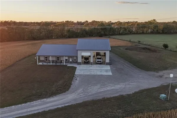 $785,000 | 34536 West 231st Street, Edgerton, KS 66021