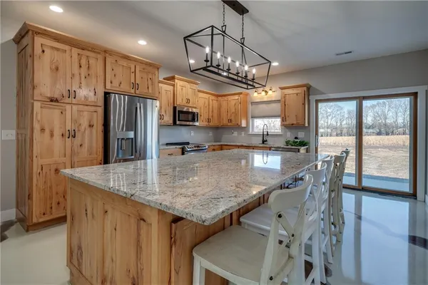 $785,000 | 34536 West 231st Street, Edgerton, KS 66021