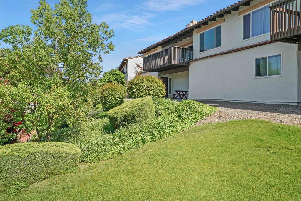 1126 Hermosillo Glen Escondido, CA 92026 - Photo 24 of 32 a view of a house with a garden