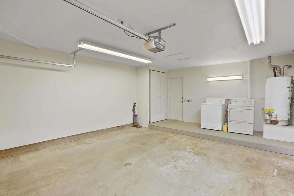 1126 Hermosillo Glen Escondido, CA 92026 - Photo 27 of 32 a view of an empty room