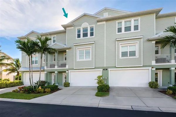 $499,900 | 10301 Coral Landings Court, Unit 104, Placida, FL 33946
