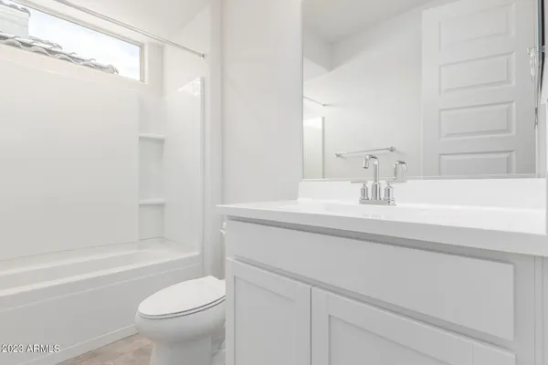 $2,825 | 8529 South 67th Drive, Laveen, AZ 85339