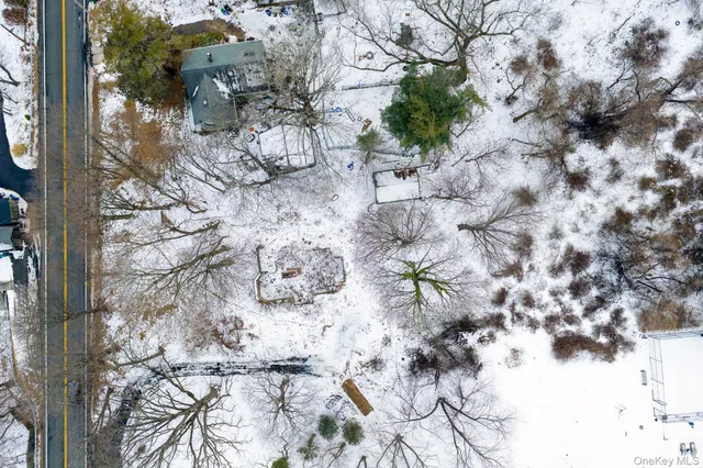 a view of outdoor space yard and patio