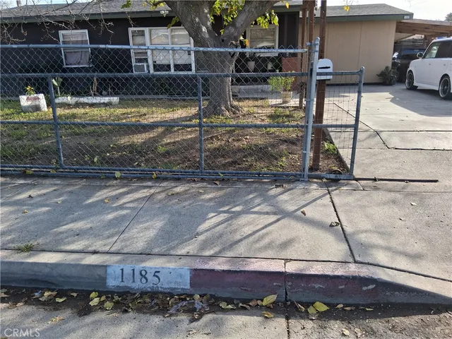 $390,000 | 1185 West Devonshire Avenue, Hemet, CA 92543