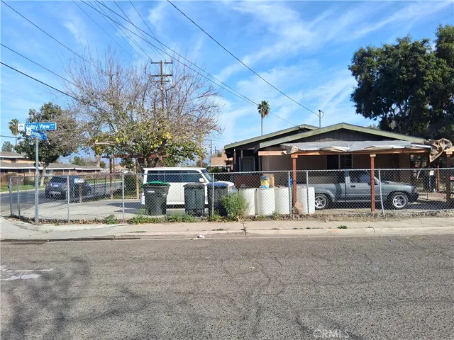 $390,000 | 1185 West Devonshire Avenue, Hemet, CA 92543