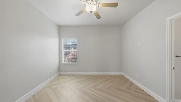 $2,400 | 1623 Hanz Drive, New Braunfels, TX 78130