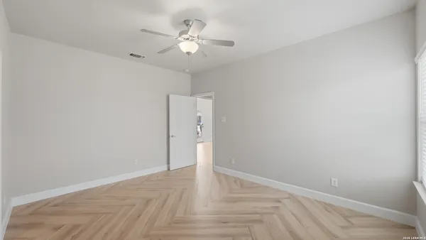 $2,400 | 1623 Hanz Drive, New Braunfels, TX 78130