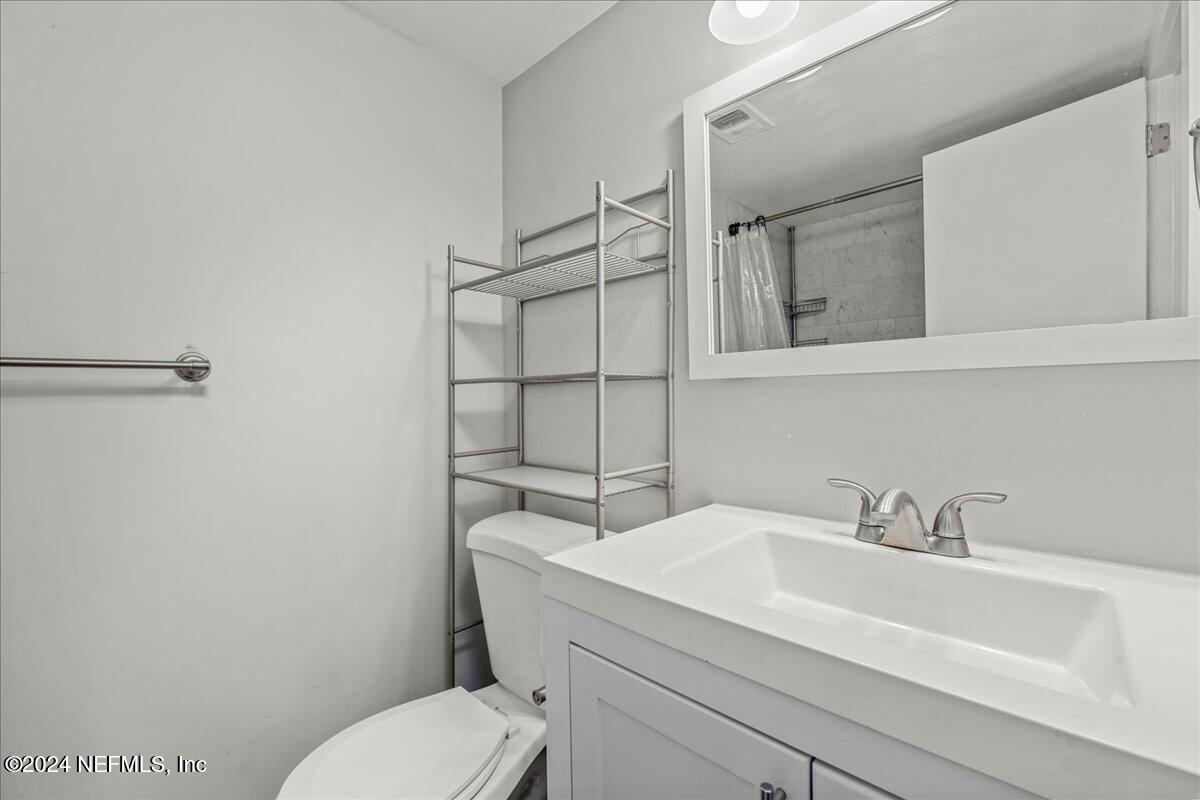 7346 El Barco Road, Unit 2 Jacksonville, FL 32216 - Photo 15 of 21 06-TWP-7346 El Barco Rd unit 2-006