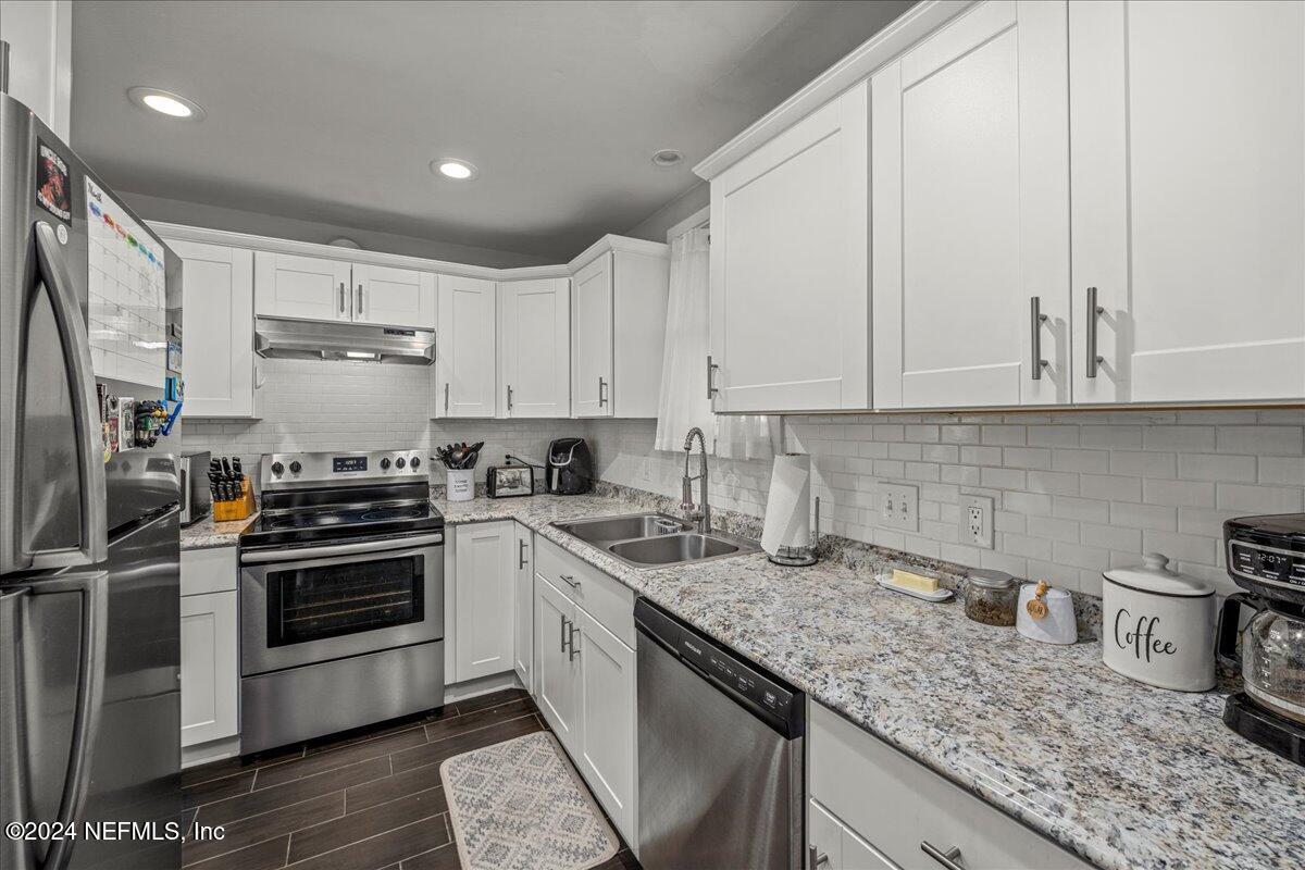 7346 El Barco Road, Unit 2 Jacksonville, FL 32216 - Photo 6 of 21 10-TWP-7346 El Barco Rd unit 2-010