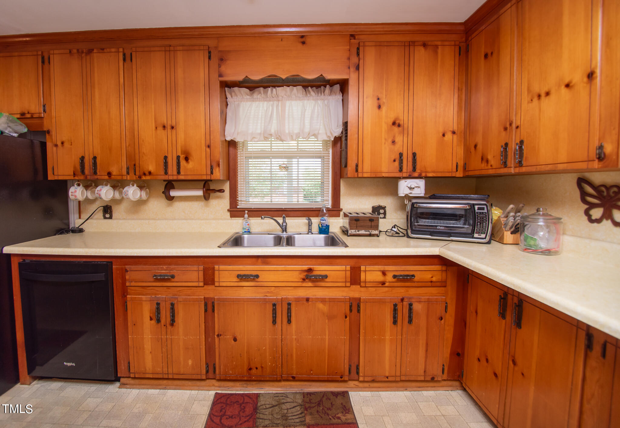 148 Fairview Village Road Dunn, NC 28334 - Photo 10 of 33