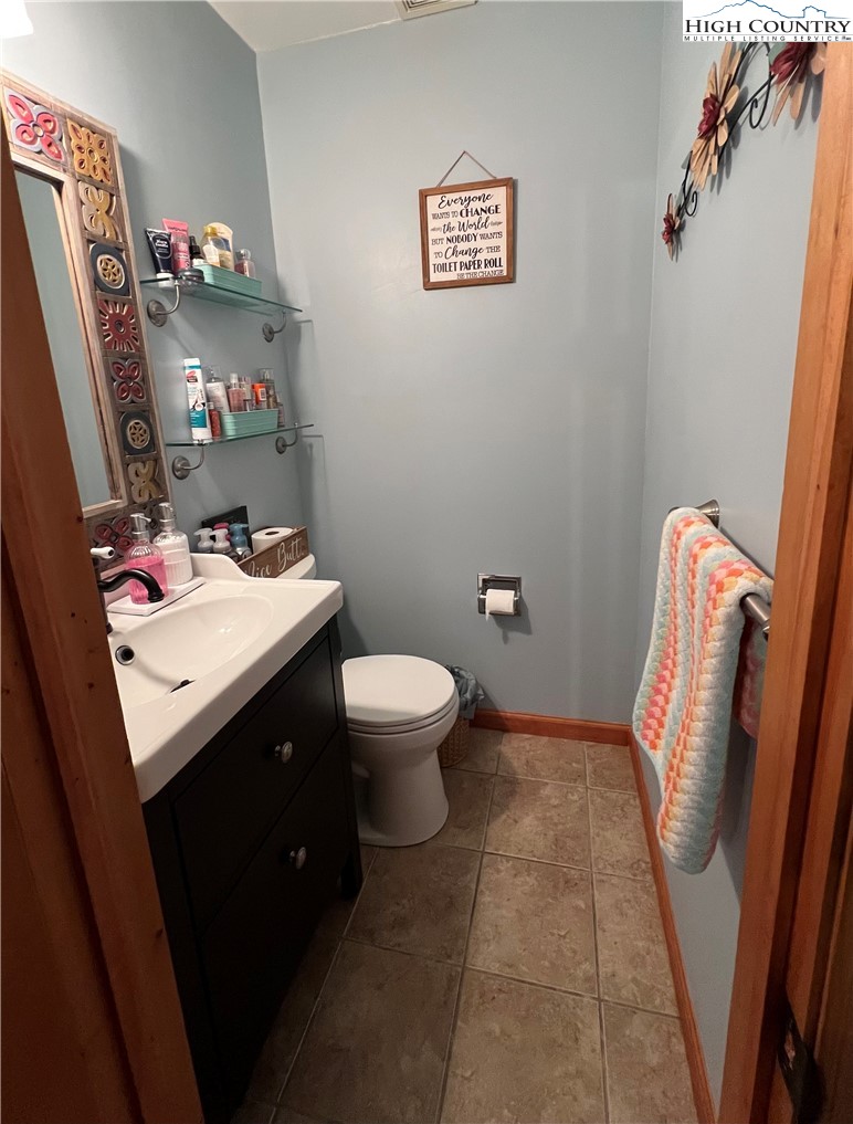 229 Spring Brook Road Newland, NC 28657 - Photo 14 of 38 Gallery Image 14