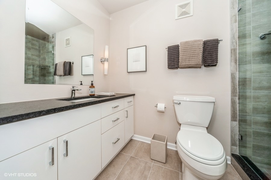 427 Milford Road Deerfield, IL 60015 - Photo 10 of 17
