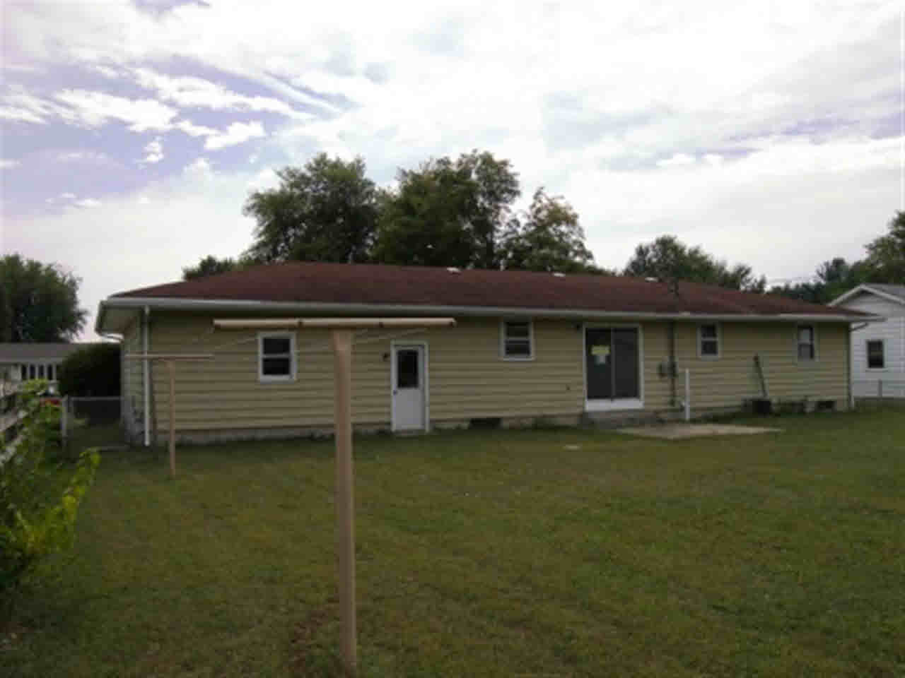 1308 Rochester Boulevard, Unit MANITOU Rochester, IN 46975 - Photo 4 of 25 Gallery Image 4