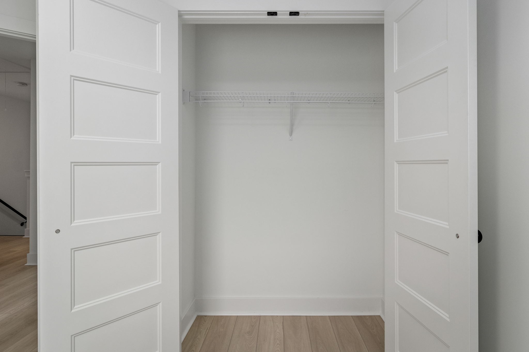 725 Hornbuckle Road, Unit O3 Clarksville, TN 37043 - Photo 17 of 38 a view of walk in closet