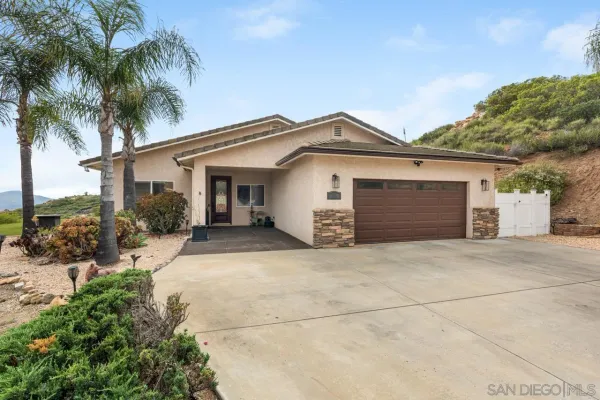 $1,390,000 | 408 Alta Lane, El Cajon, CA 92021