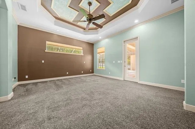 a view of front door with outdoor space