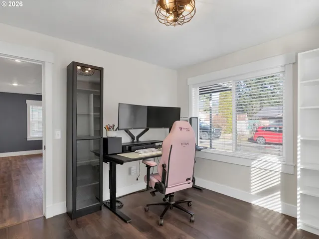 $317,700 | 21974 Lilly Lane Southeast, Stayton, OR 97383