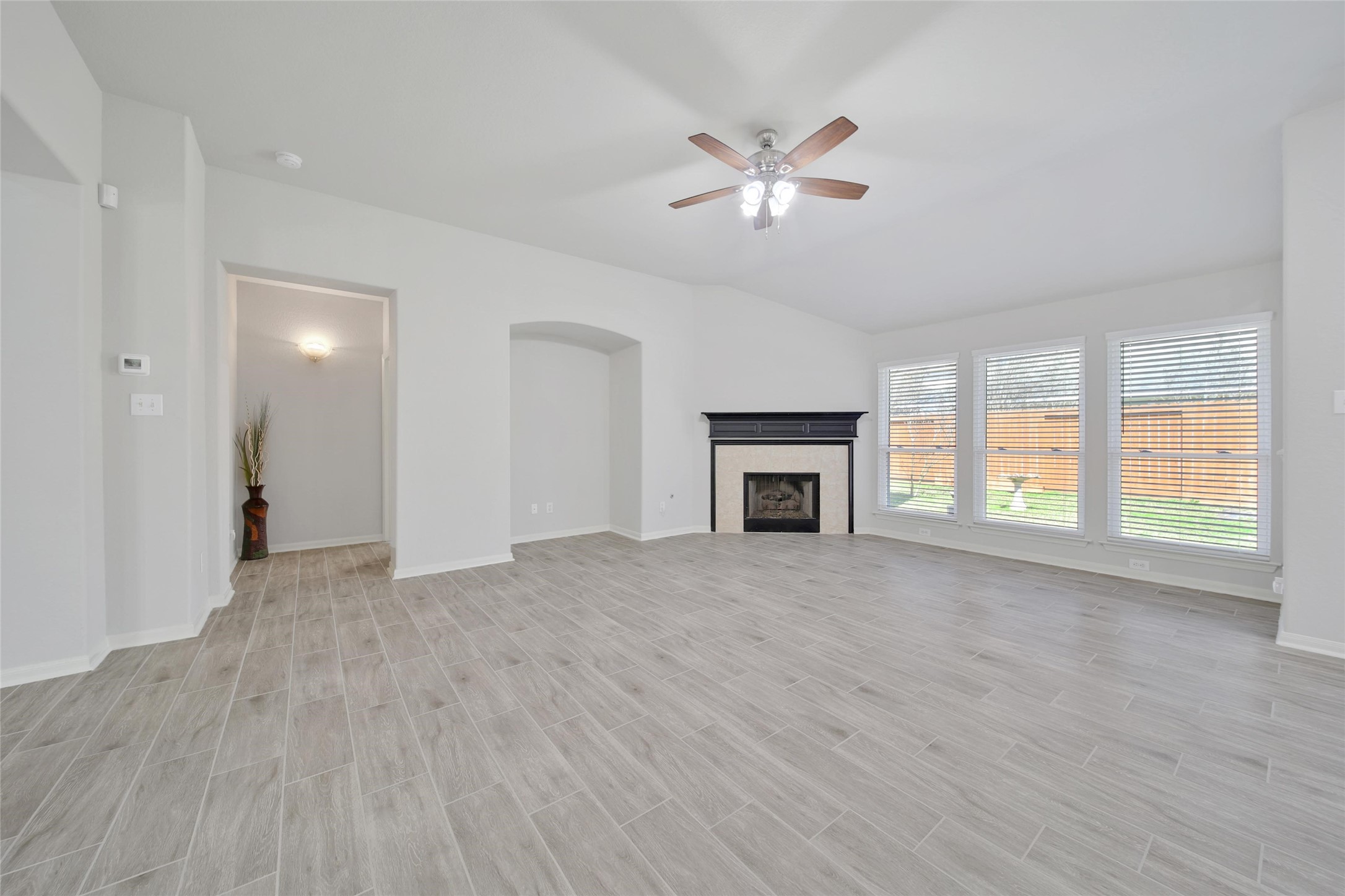 19310 Young Oak Street Spring, TX 77379 - Photo 8 of 18