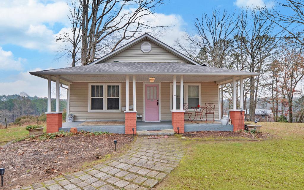 335 Elliott Road Murphy, NC 28906 - Photo 1 of 44 a front view of a house with a yard