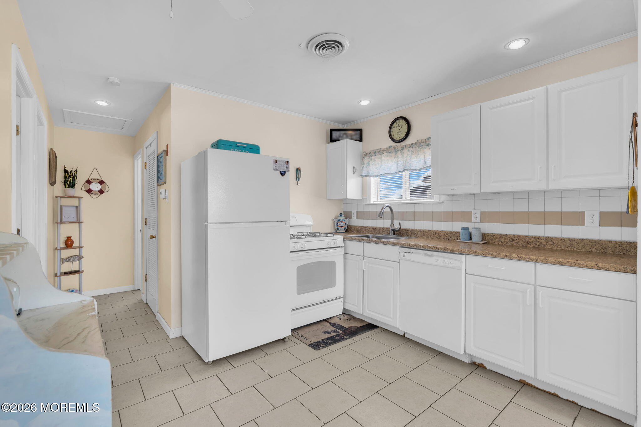 5 West Thames Road Little Egg Harbor, NJ 08087 - Photo 13 of 52 16-web-or-mls-DSC06457