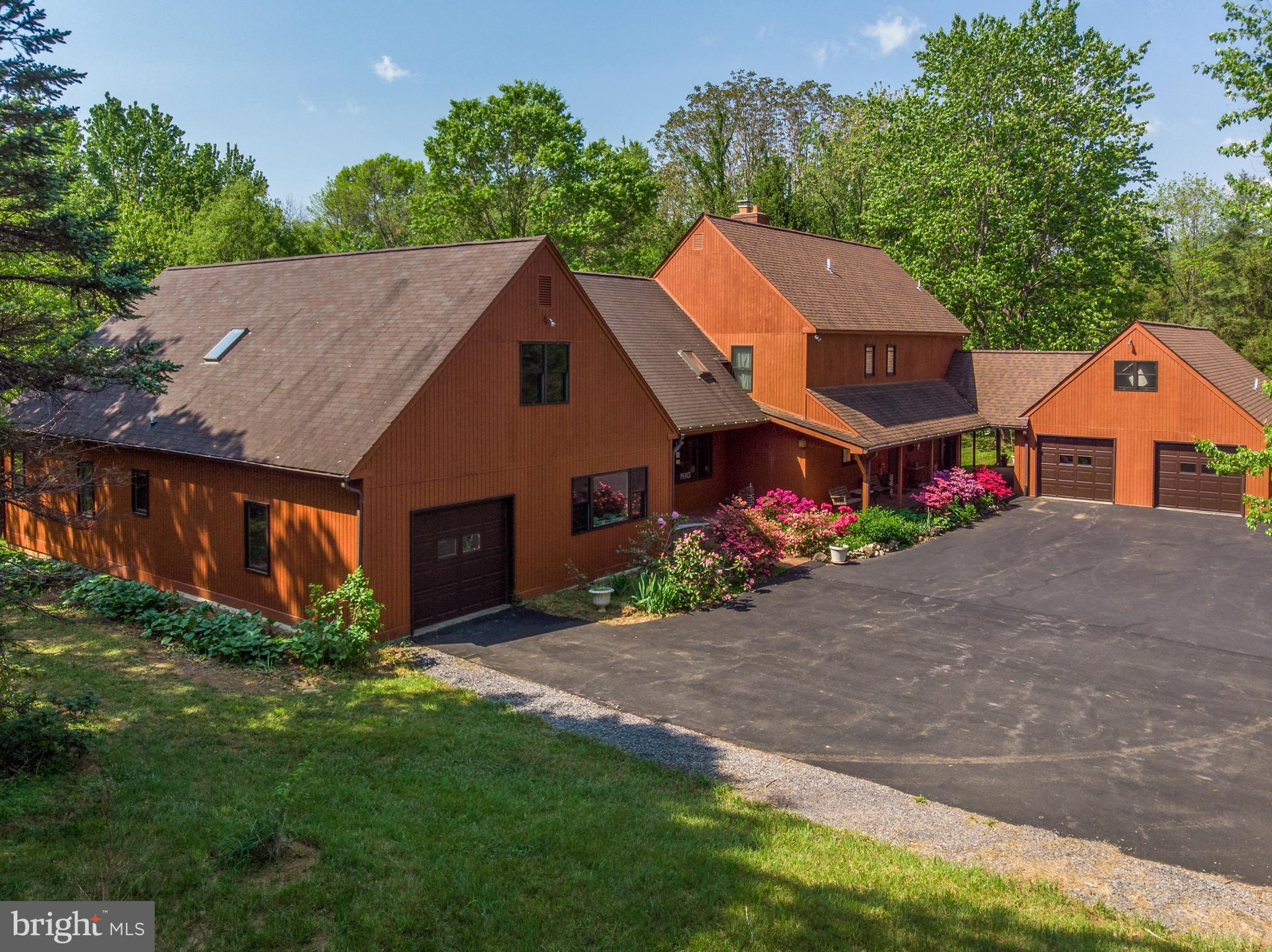 3795 Ashville Road Delaplane, VA 20144 - Photo 2 of 45 Front of home