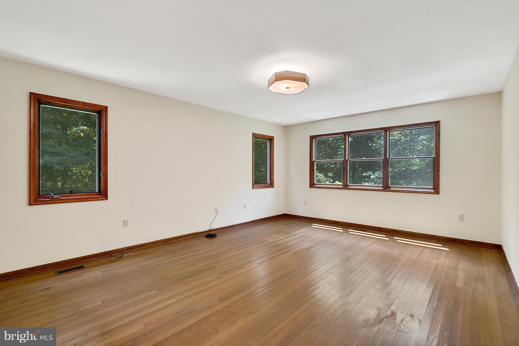 3795 Ashville Road Delaplane, VA 20144 - Photo 30 of 45 In law suite Bedroom