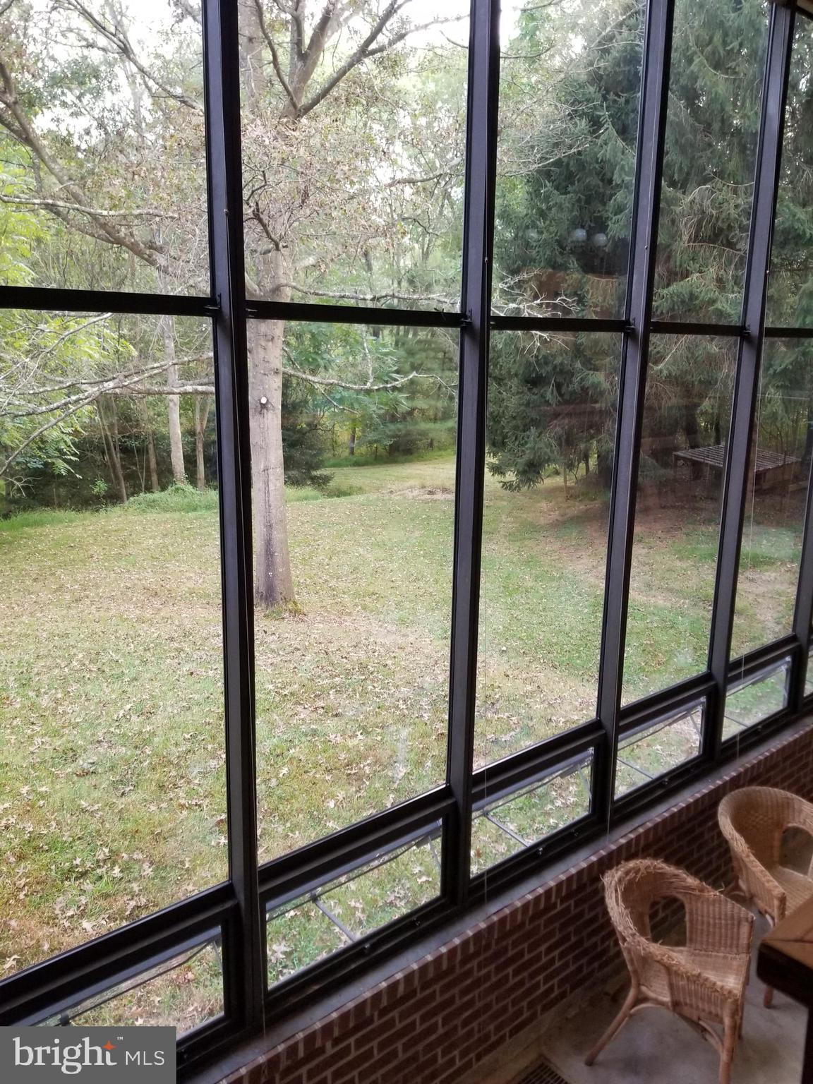 3795 Ashville Road Delaplane, VA 20144 - Photo 33 of 45 atrium