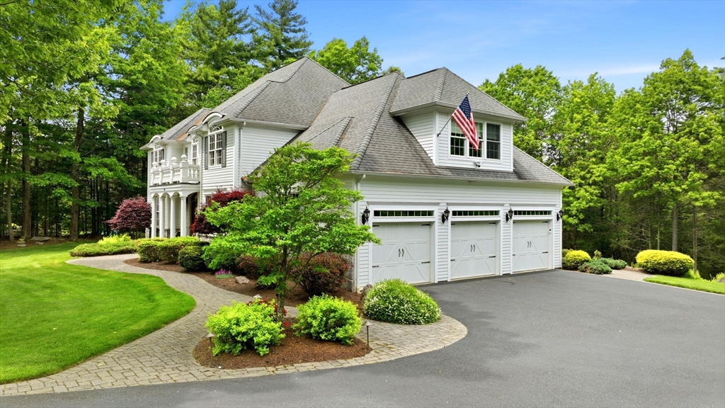 16 Falcon Heights Road Wilbraham, MA 01095 - Photo 35 of 42