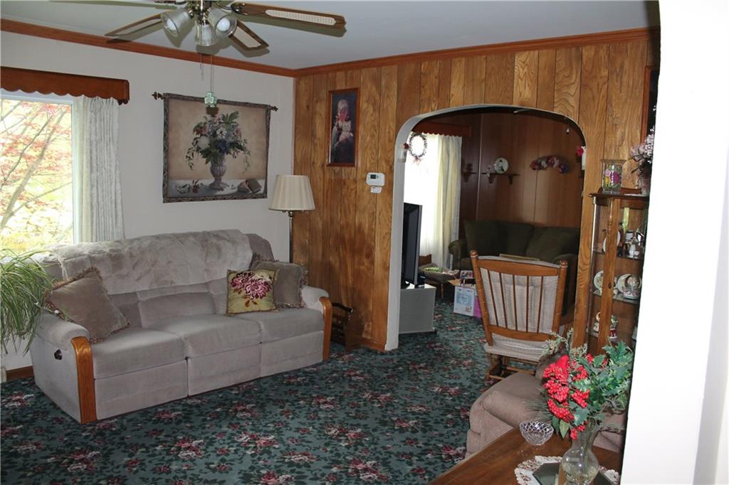 833 Greenville Road Mercer, PA 16137 - Photo 8 of 16
