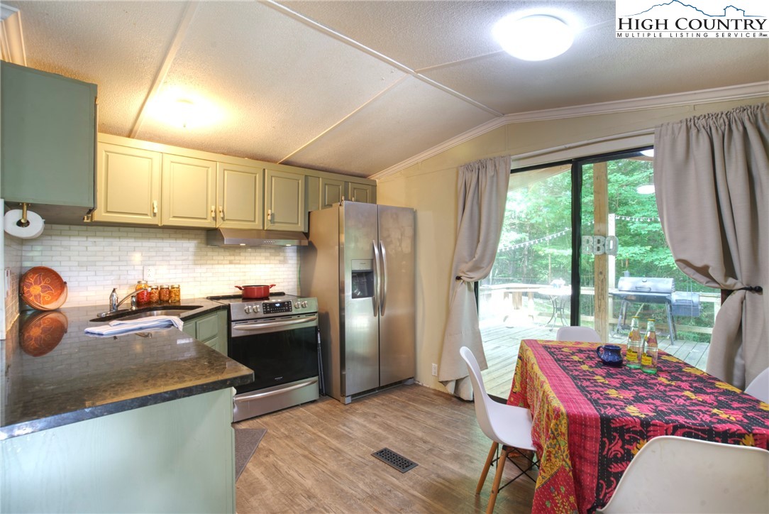 1344 Winklers Creek Road Boone, NC 28607 - Photo 7 of 31 Gallery Image 7