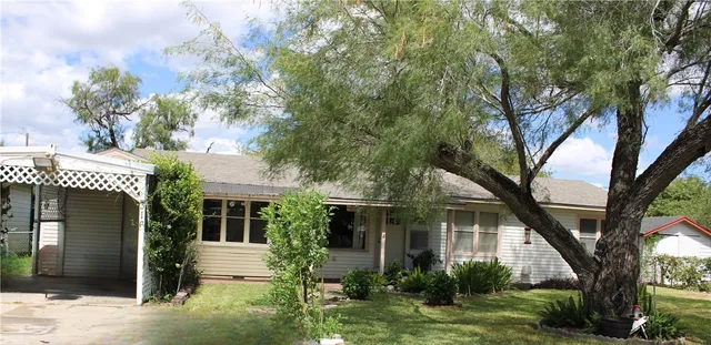$147,000 | 316 East Hoffman Avenue, Kingsville, TX 78363