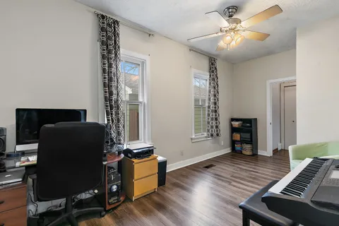 $350,000 | 1 Adams Street, East Dundee, IL 60118