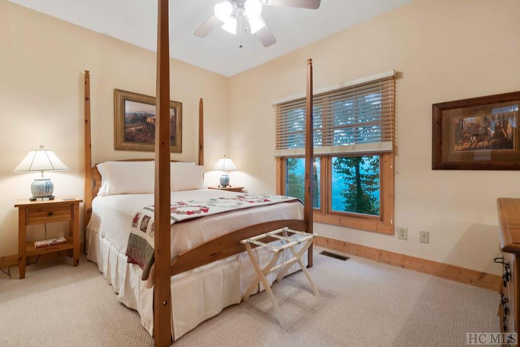 233 B Rendezvous Ridge, Unit B Cashiers, NC 28717 - Photo 12 of 13 Gallery Image 12
