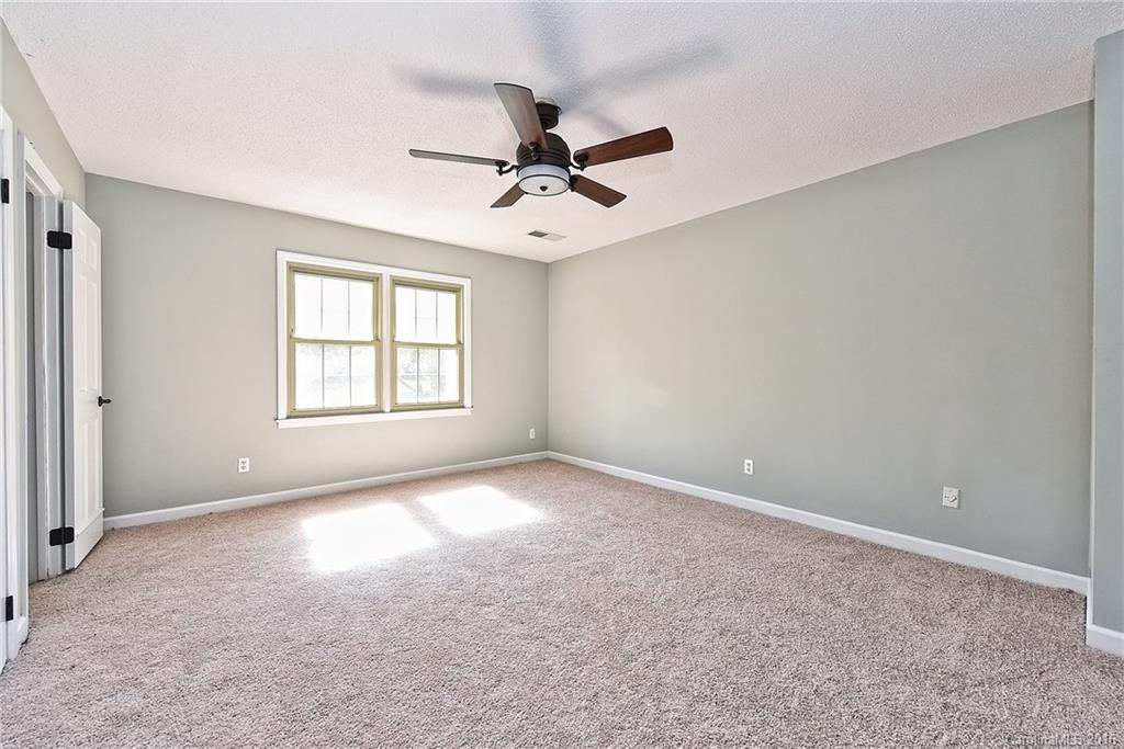 4402 Simsbury Road, Unit 4402 Charlotte, NC 28226 - Photo 16 of 21 Gallery Image 16