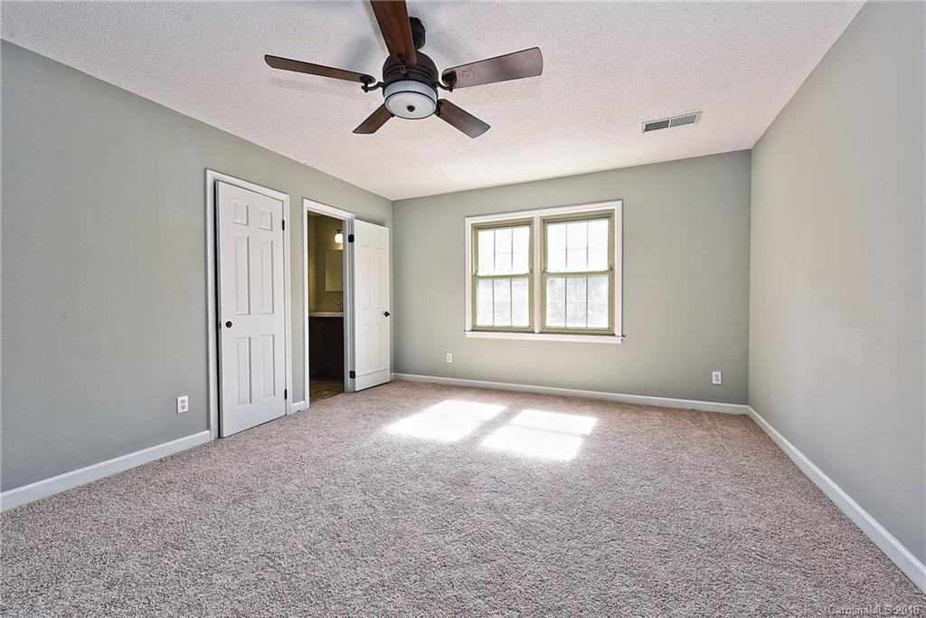 4402 Simsbury Road, Unit 4402 Charlotte, NC 28226 - Photo 17 of 21 Gallery Image 17