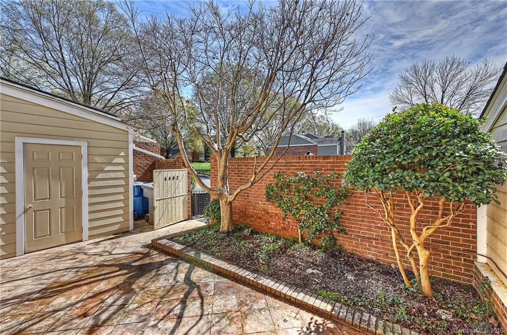 4402 Simsbury Road, Unit 4402 Charlotte, NC 28226 - Photo 20 of 21 Gallery Image 20