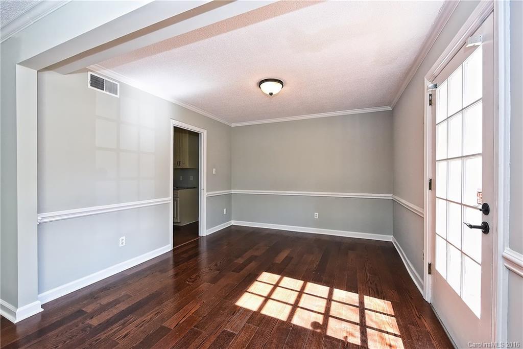 4402 Simsbury Road, Unit 4402 Charlotte, NC 28226 - Photo 9 of 21 Gallery Image 9