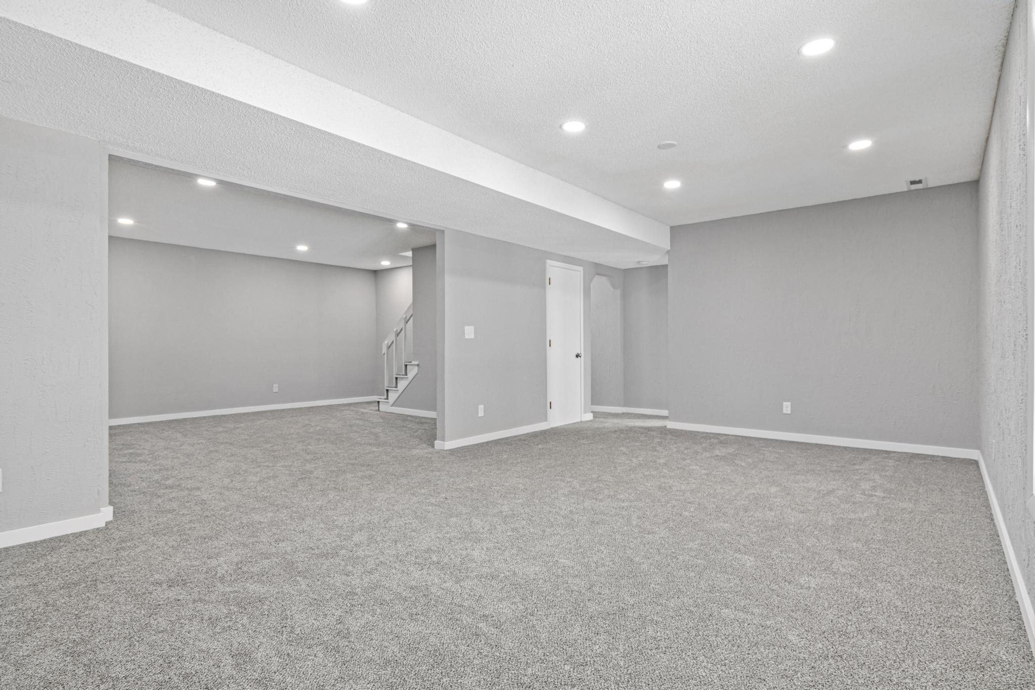 1939 Long Lake Road New Brighton, MN 55112 - Photo 18 of 28