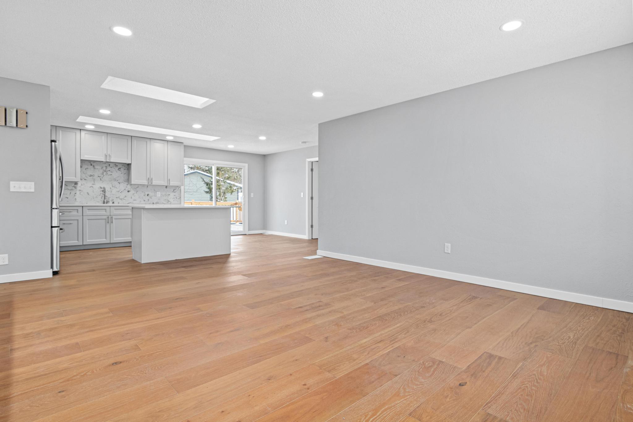 1939 Long Lake Road New Brighton, MN 55112 - Photo 9 of 28