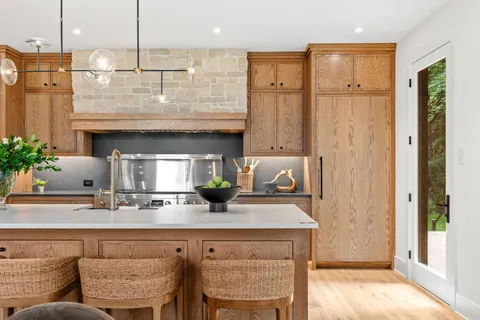 $3,950,000 | 305 North Shore Drive West, Minnetrista, MN 55364