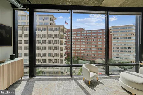 $459,000 | 1133 14th Street Northwest, Unit 806, Washington, DC 20005